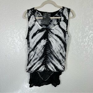 Young Fabulous & Broke Asymmetrical Graphic Black and White Tank Top sz. M